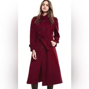 ESCALIER wool trench coat. Double breasted jacket best for a tall lady